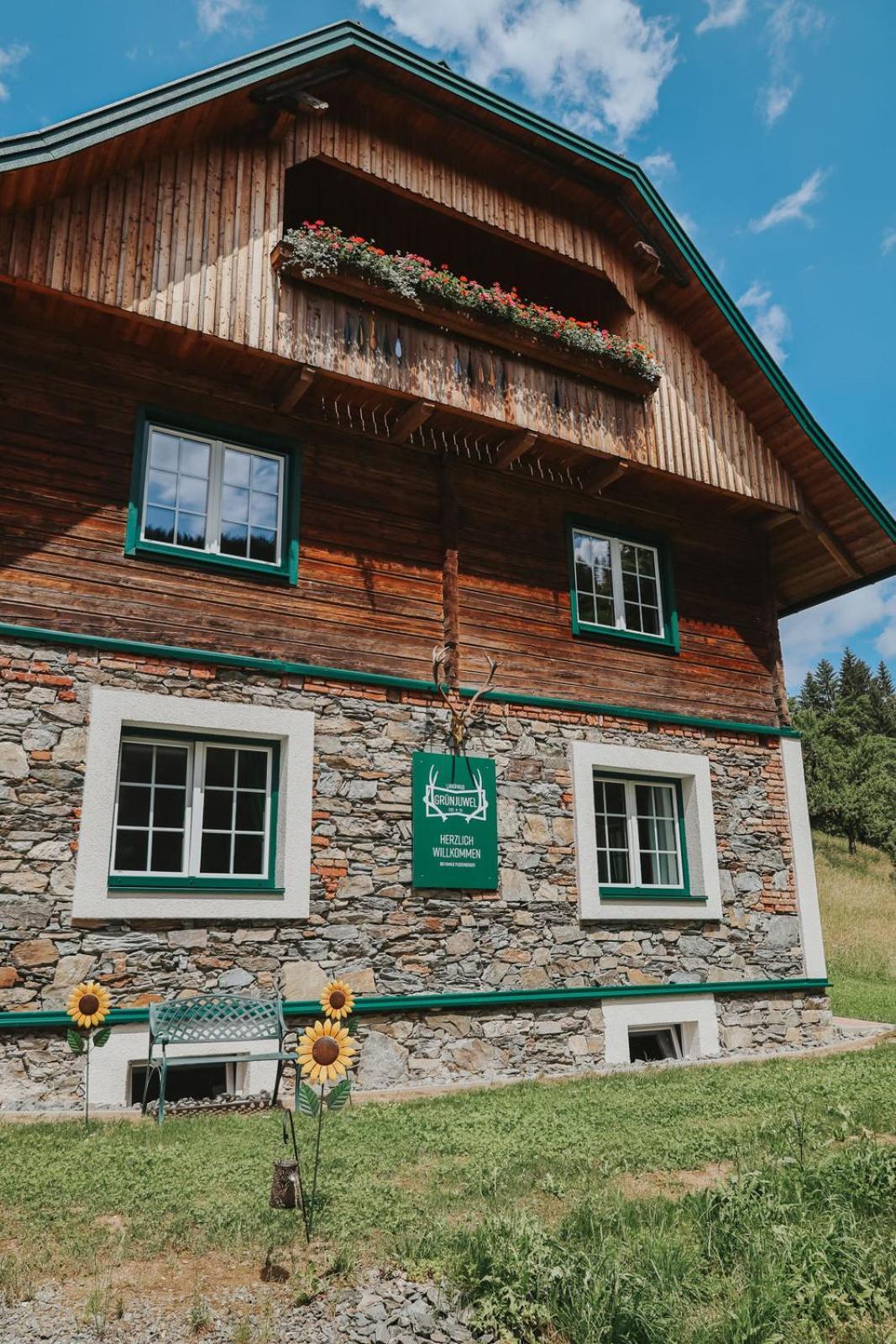 Landhaus Gruenjuwel Himmelberg Bagian luar foto