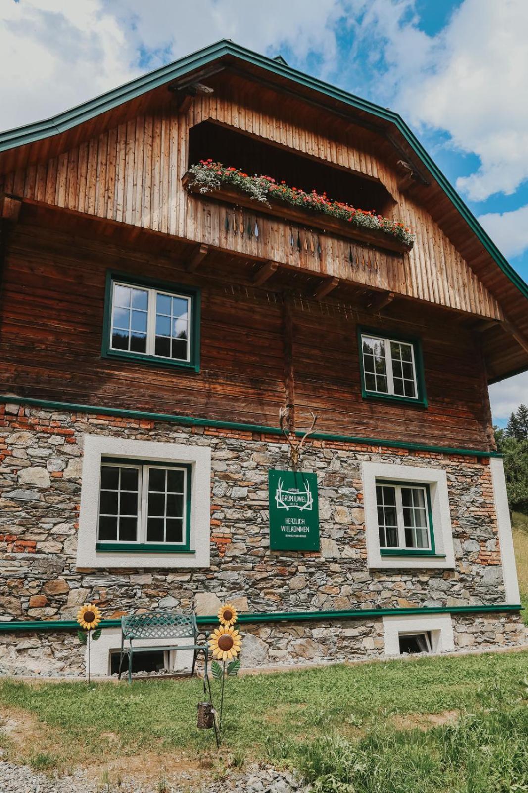 Landhaus Gruenjuwel Himmelberg Bagian luar foto